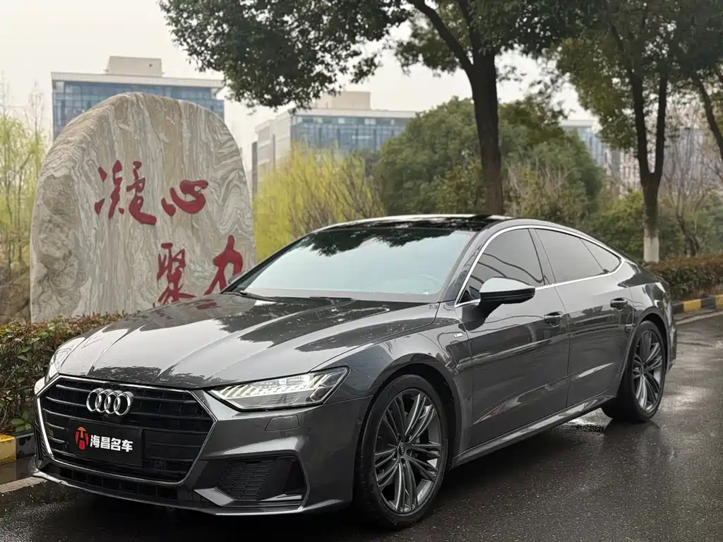 Audi A7 2023 — фото 1