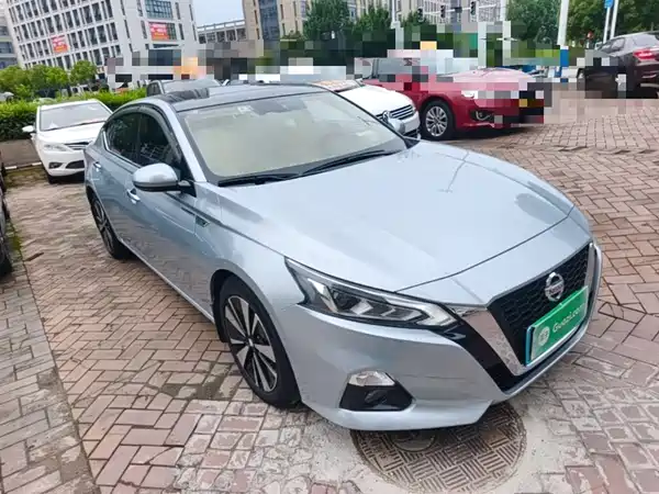 Nissan Teana 2021