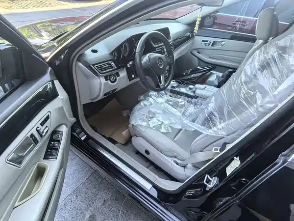 Mercedes-Benz E-Class 2013