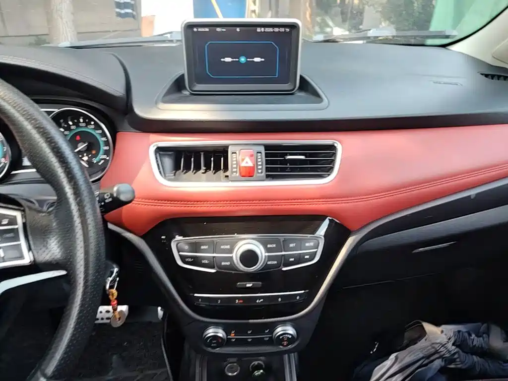 Haval H1 2015 — фото 13