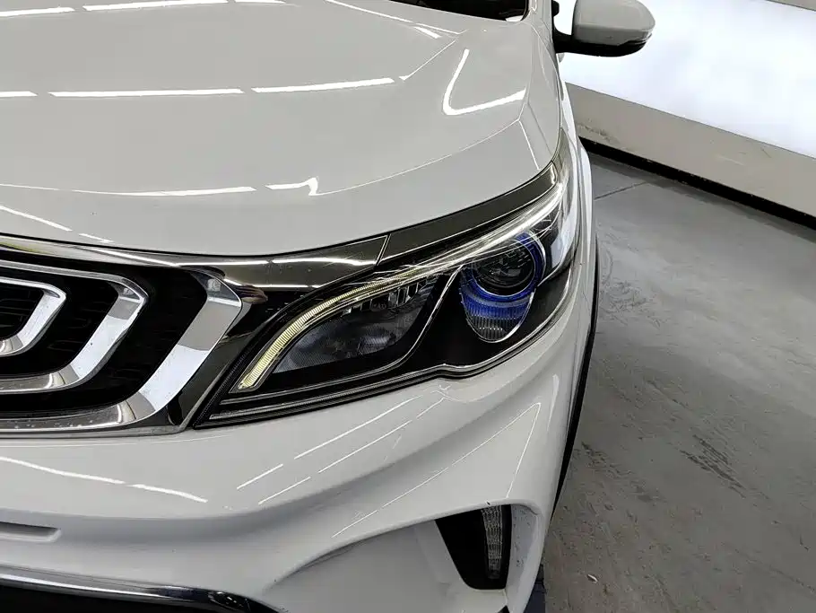 Geely Vision X3 2018 — фото 5