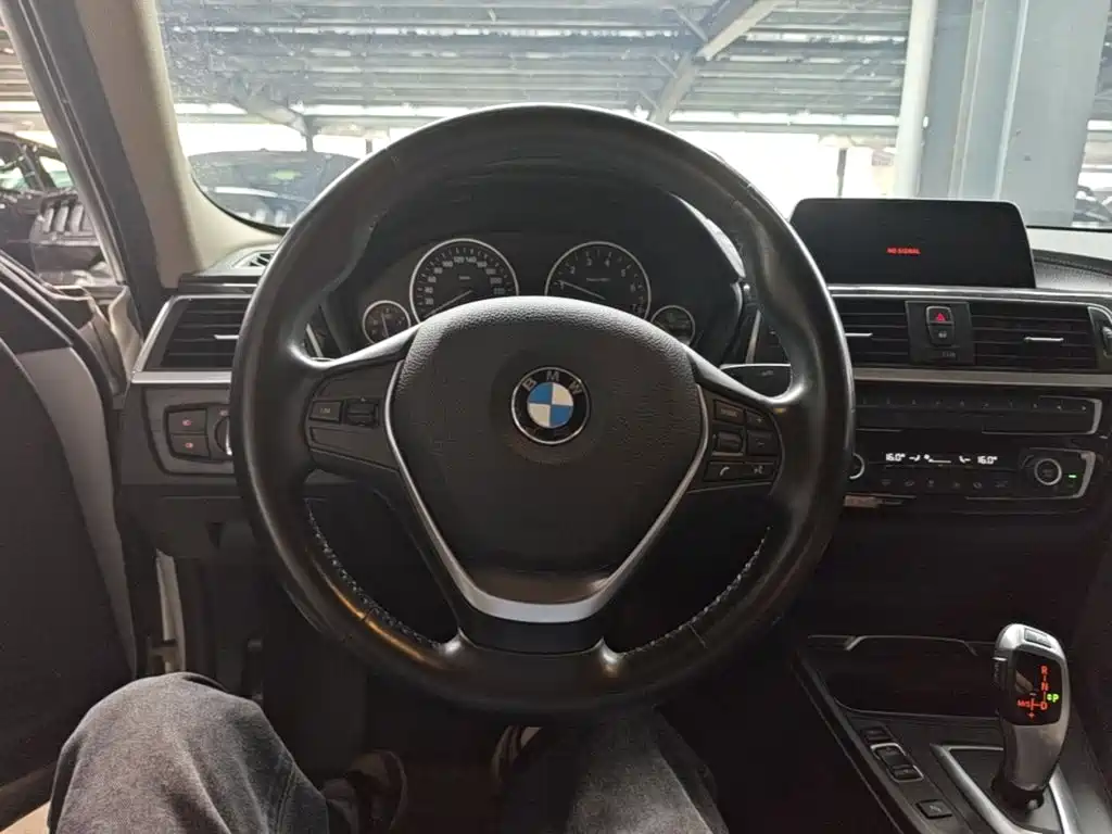 BMW 3 Series 2018