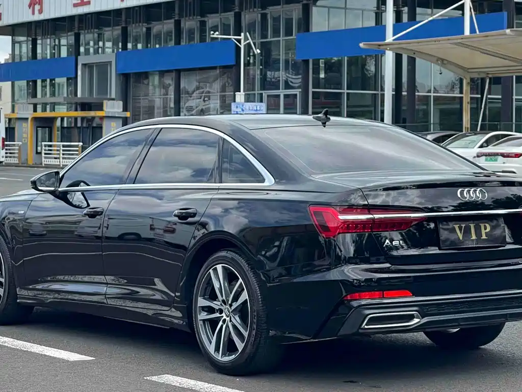 Audi A6L 2020 — фото 10