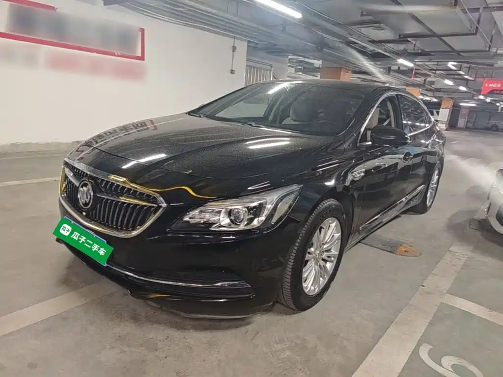 Buick LaCrosse 2017 — фото 2