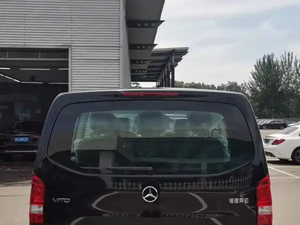 Mercedes-Benz Vito 2026
