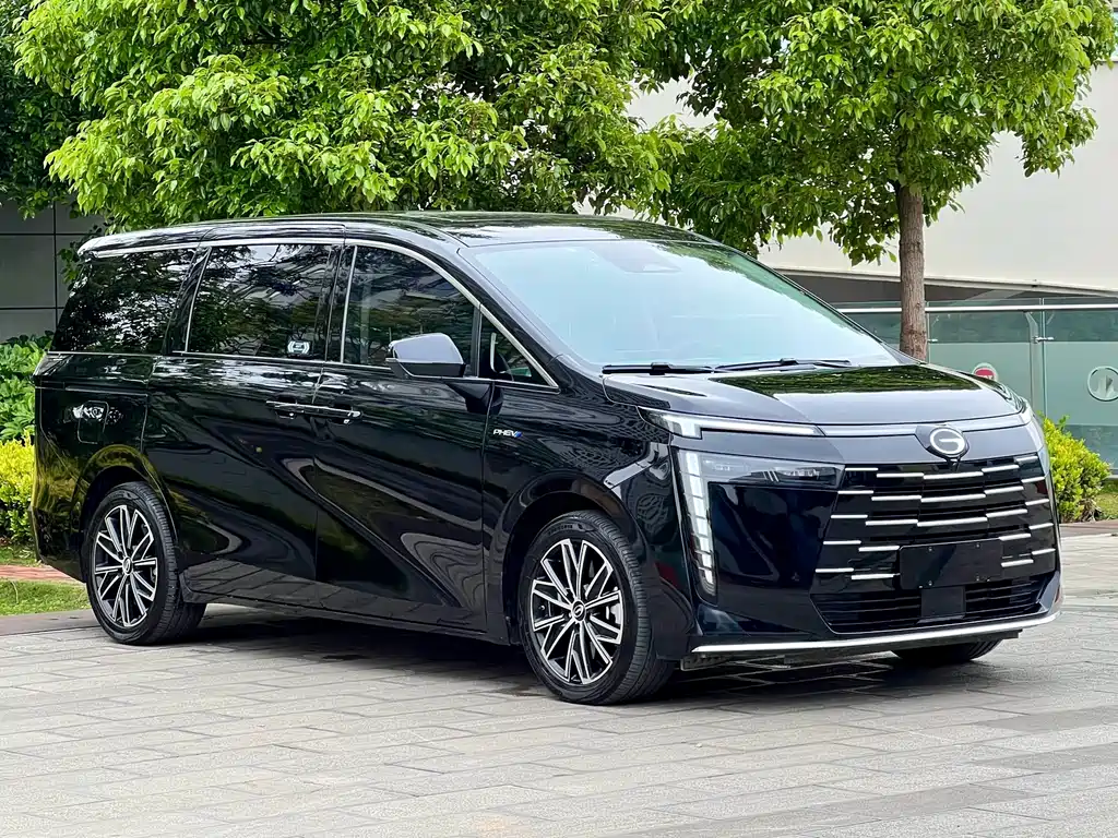 GAC Motor Trumpchi E8 2024 — фото 3