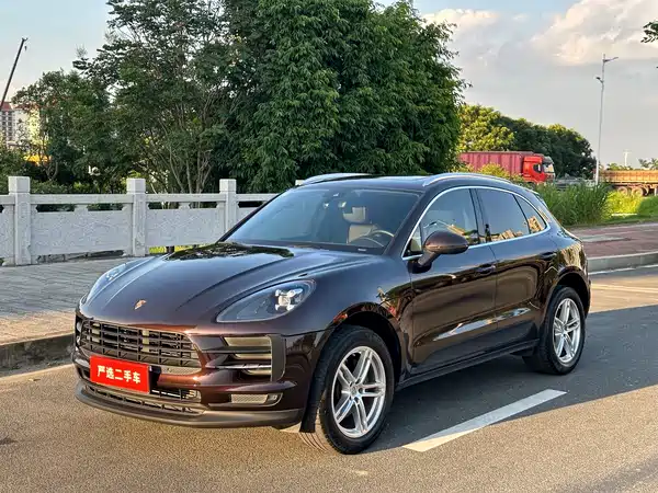 Porsche Macan 2020