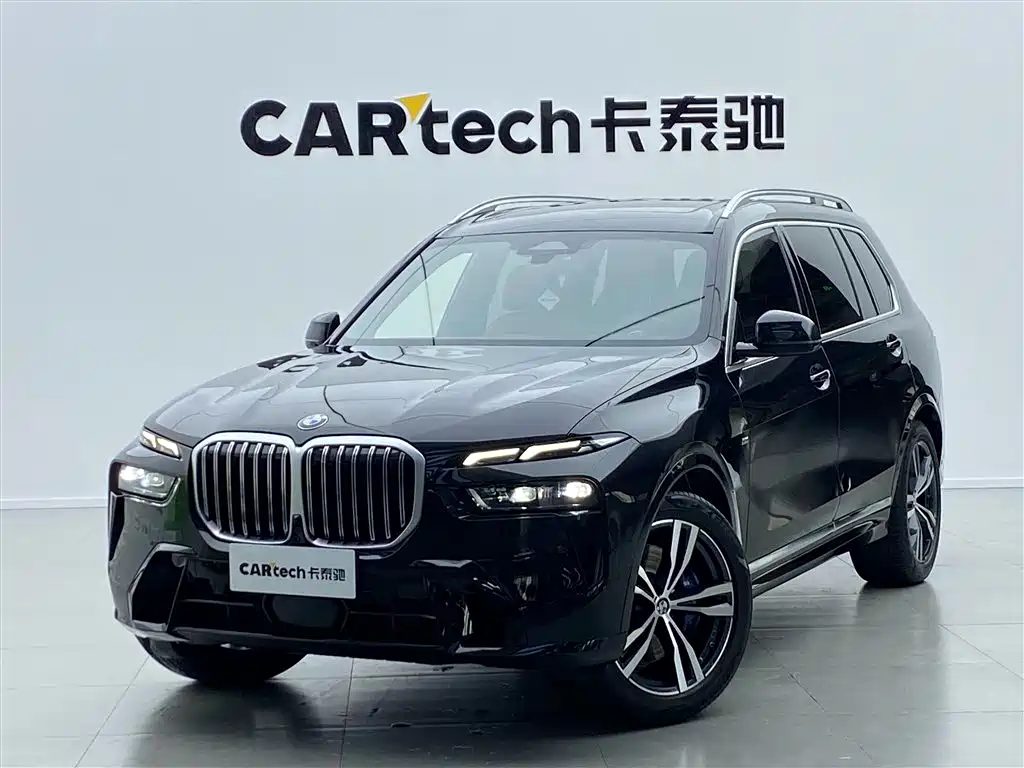 BMW X7 2023 — фото 38