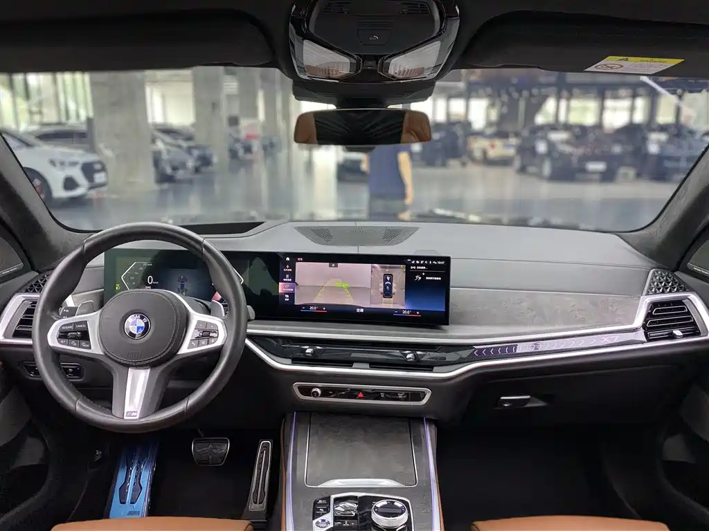 BMW X7 2023 — фото 13