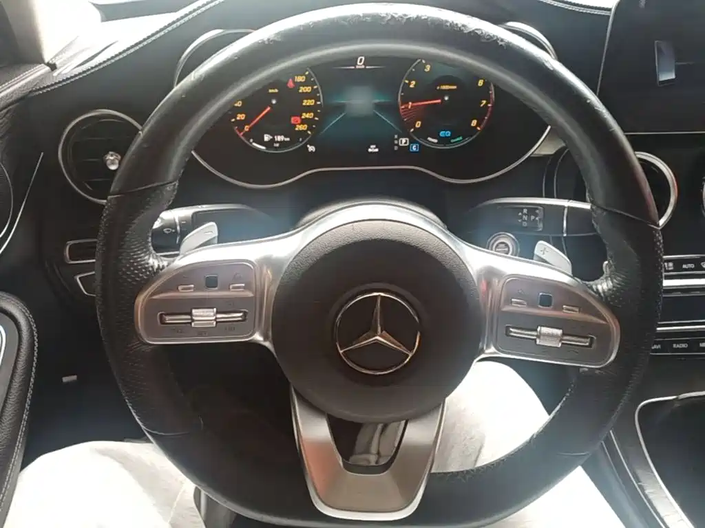 Mercedes-Benz C-Class 2020 — фото 11