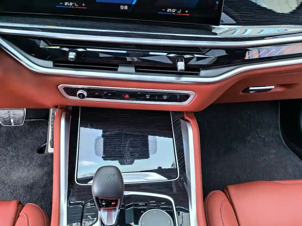 BMW X5 M 2023 — фото 15
