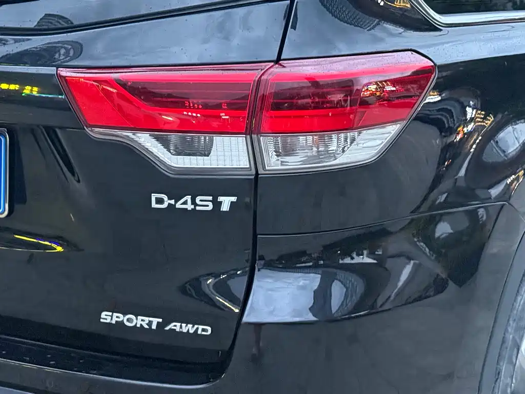 Toyota Highlander 2018 — фото 13