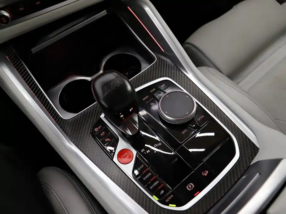 BMW XM 2023 — фото 11