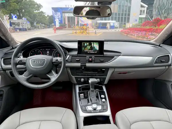 Audi A6L 2015