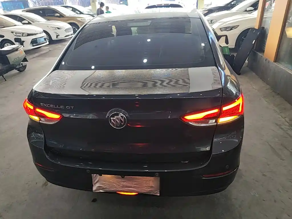 Buick Excelle 2020