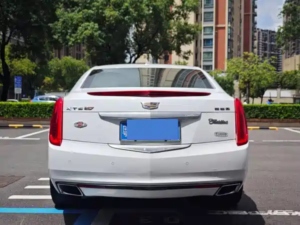 Cadillac XTS 2016
