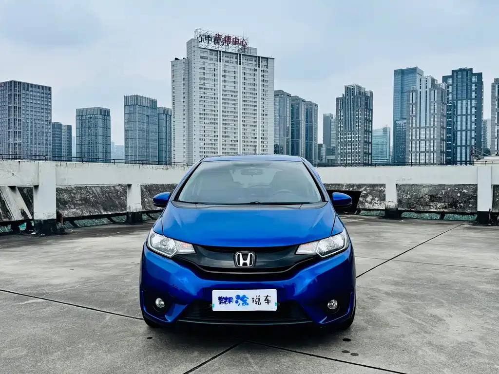 Honda Fit 2018 — фото 2