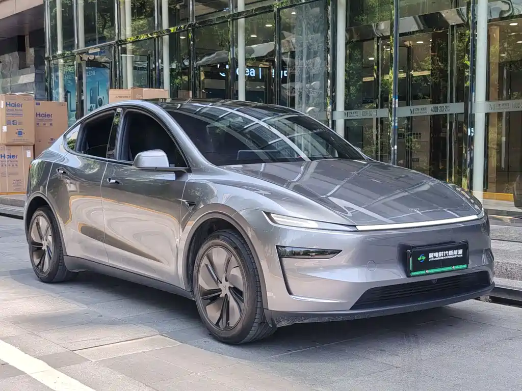 Tesla Model Y 2026 — фото 3