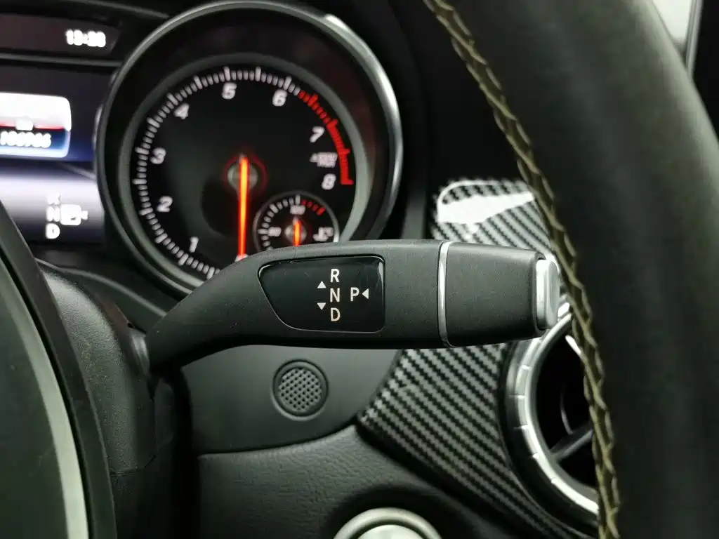 Mercedes-Benz CLA 2017 — фото 13