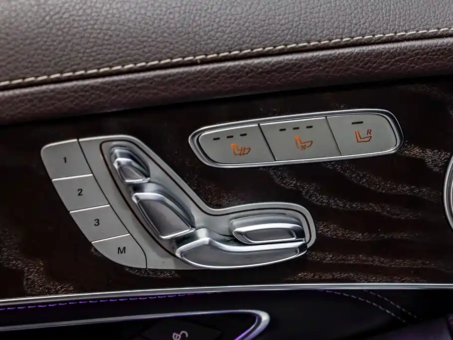Mercedes-Benz GLC 2020 — фото 12