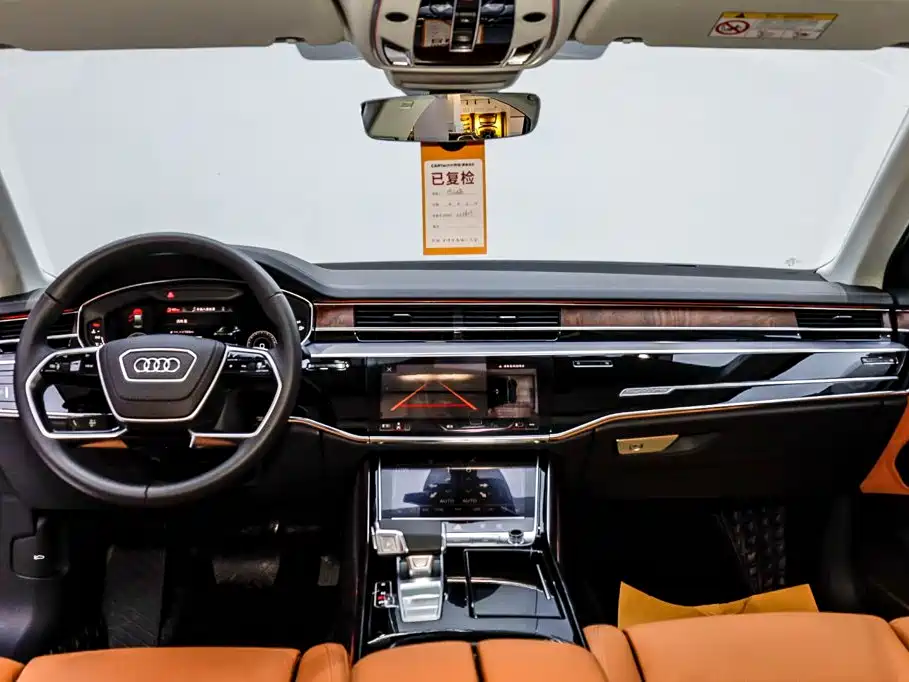 Audi A8 2024 — фото 20