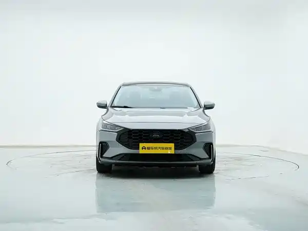 Ford Focus 2023