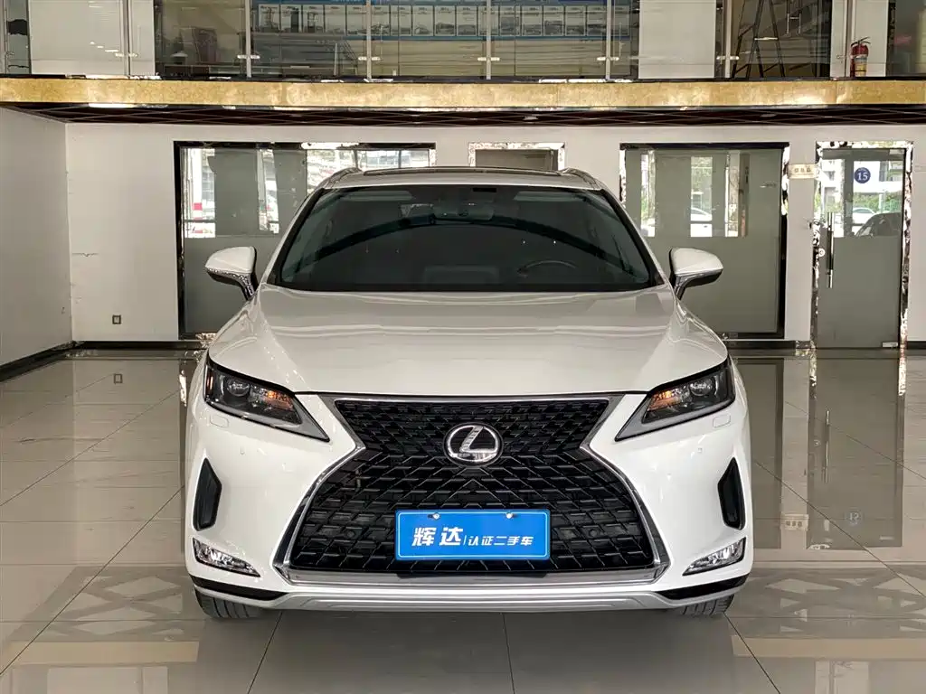 Lexus RX 2021