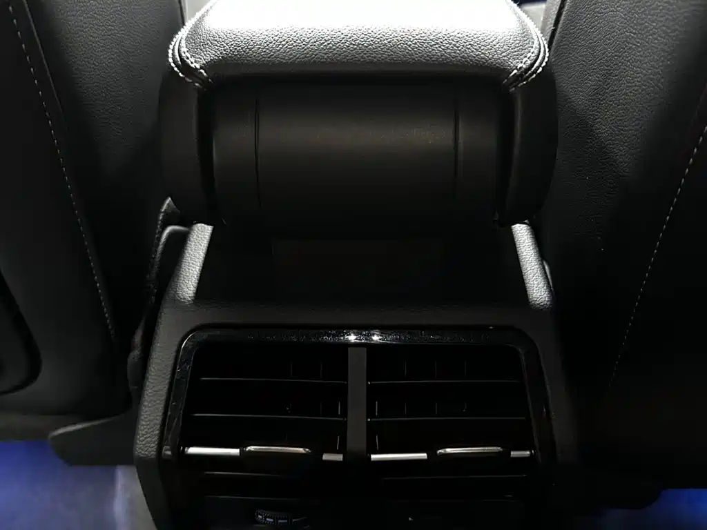 Audi Q3 2022 — фото 17