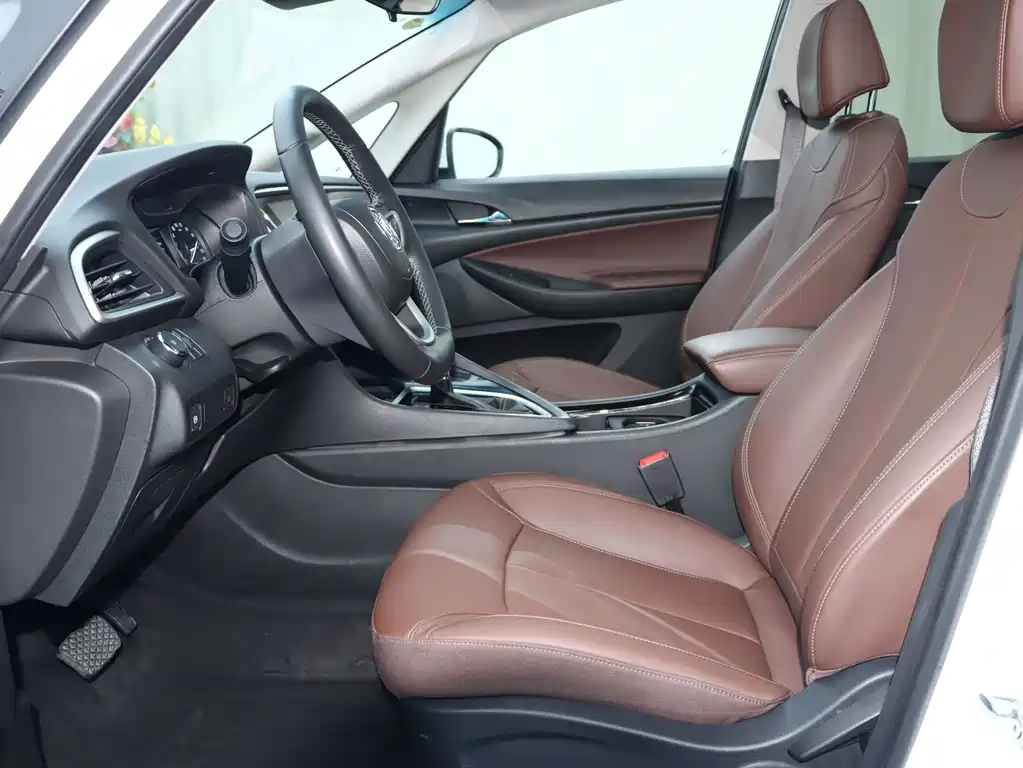 Buick GL6 2019 — фото 4