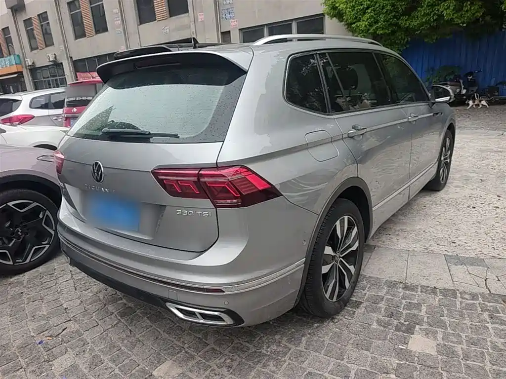Volkswagen Tiguan L 2022 — фото 7