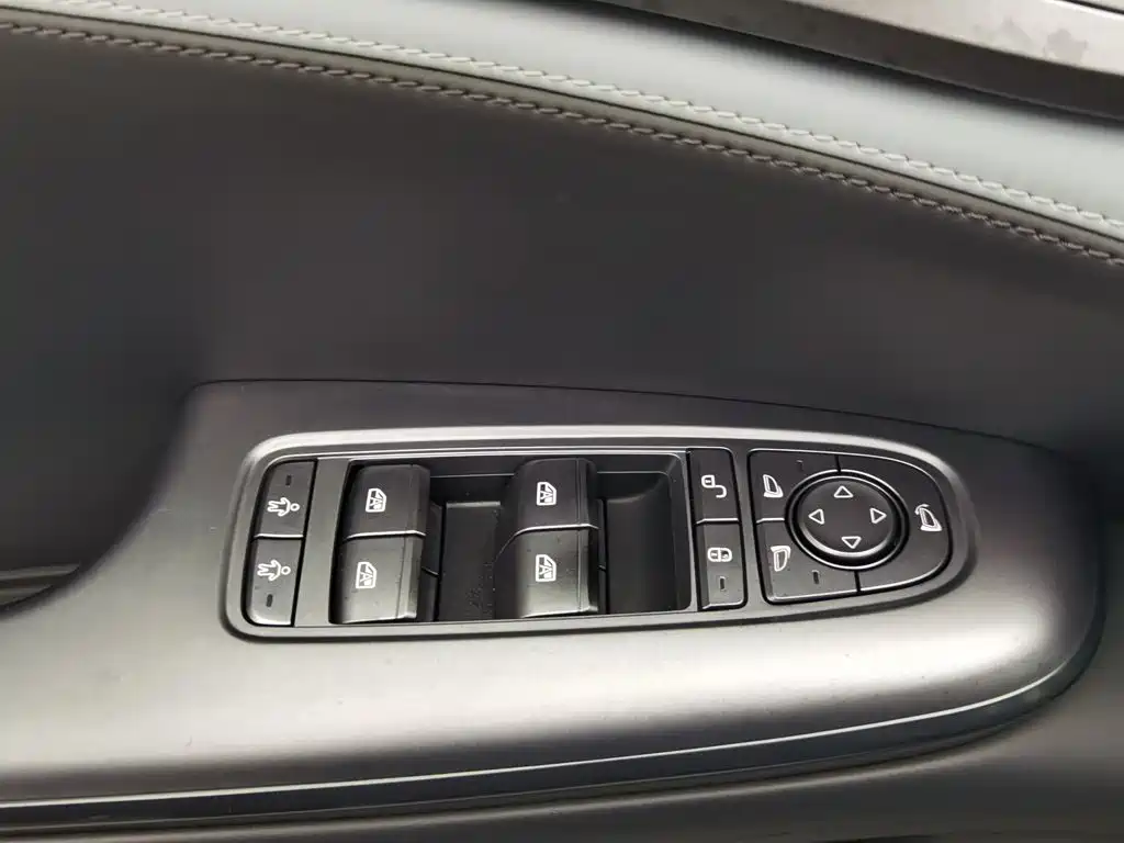 BYD Seal 2024 — фото 9