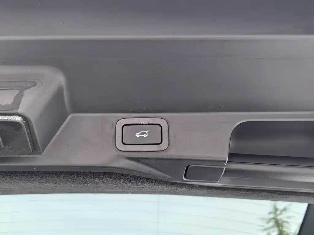 Land Rover Range Rover Sport 2017 — фото 23
