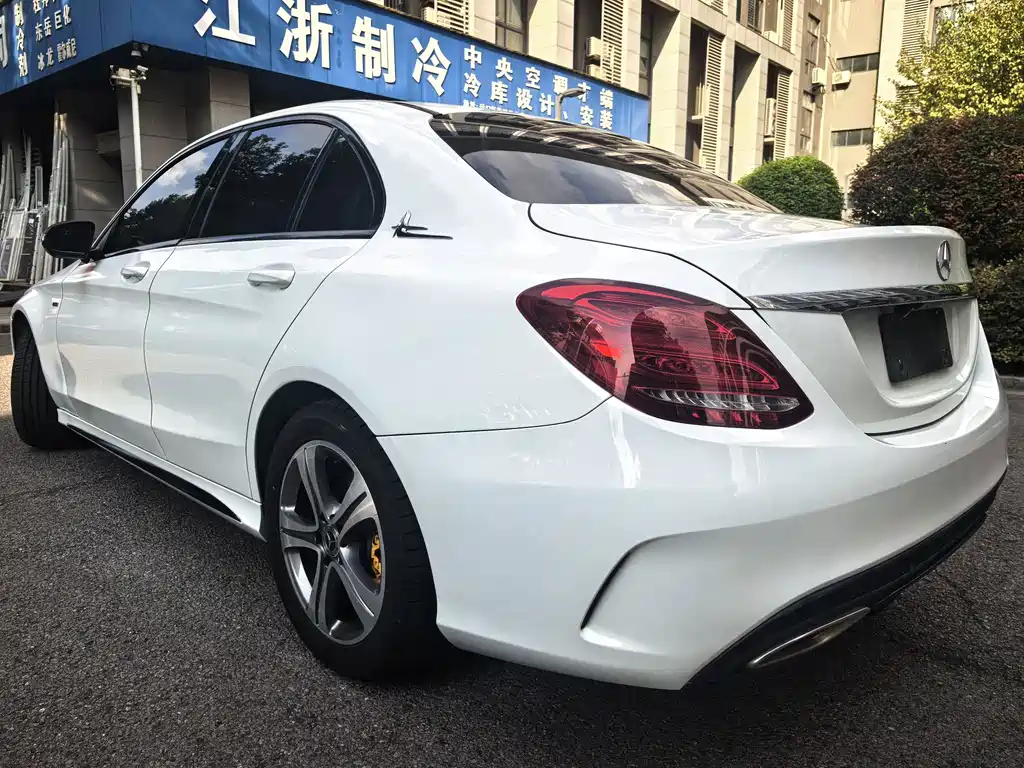 Mercedes-Benz C-Class 2015 — фото 23