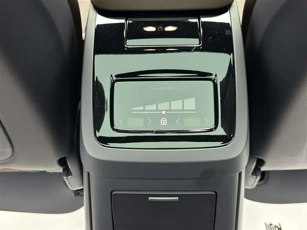 Volvo S90 PHEV 2022 — фото 12