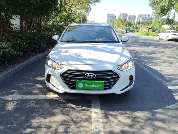 Hyundai Celesta 2018