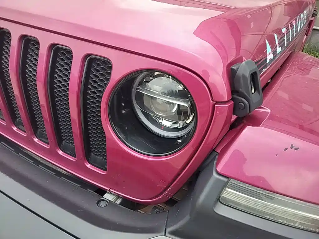 Jeep Wrangler 2024 — фото 24