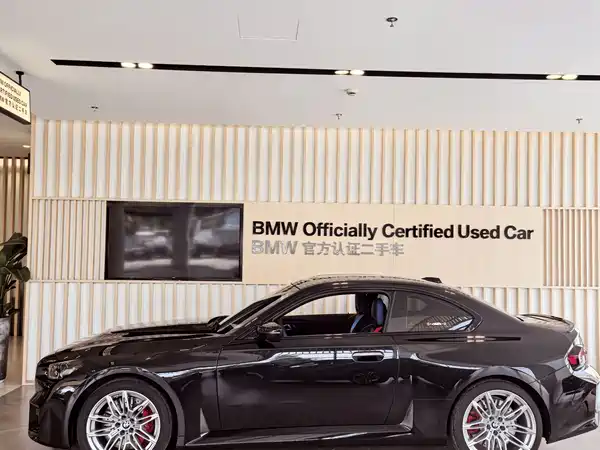 BMW M2 2025
