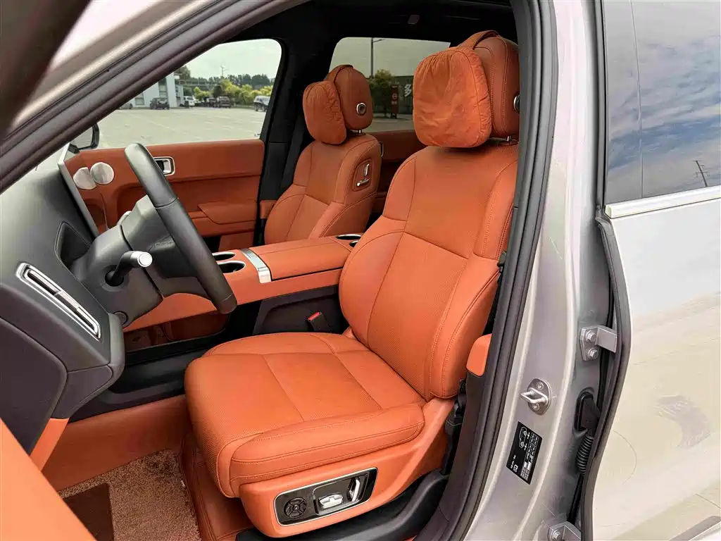 Li Auto Li L8 2023