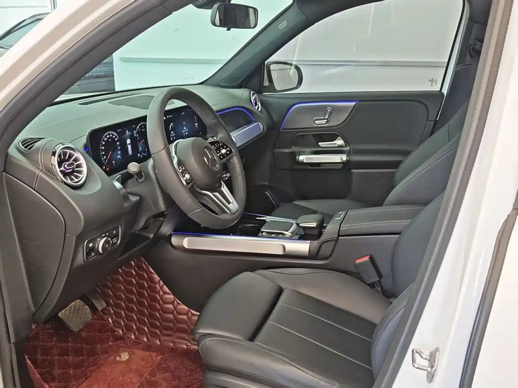 Mercedes-Benz GLB 2023 — фото 10