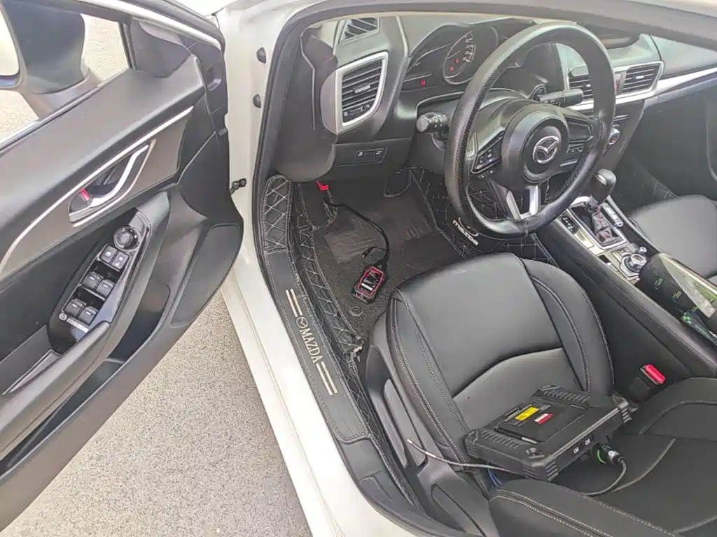 Mazda 3 Angkesela 2017 — фото 16