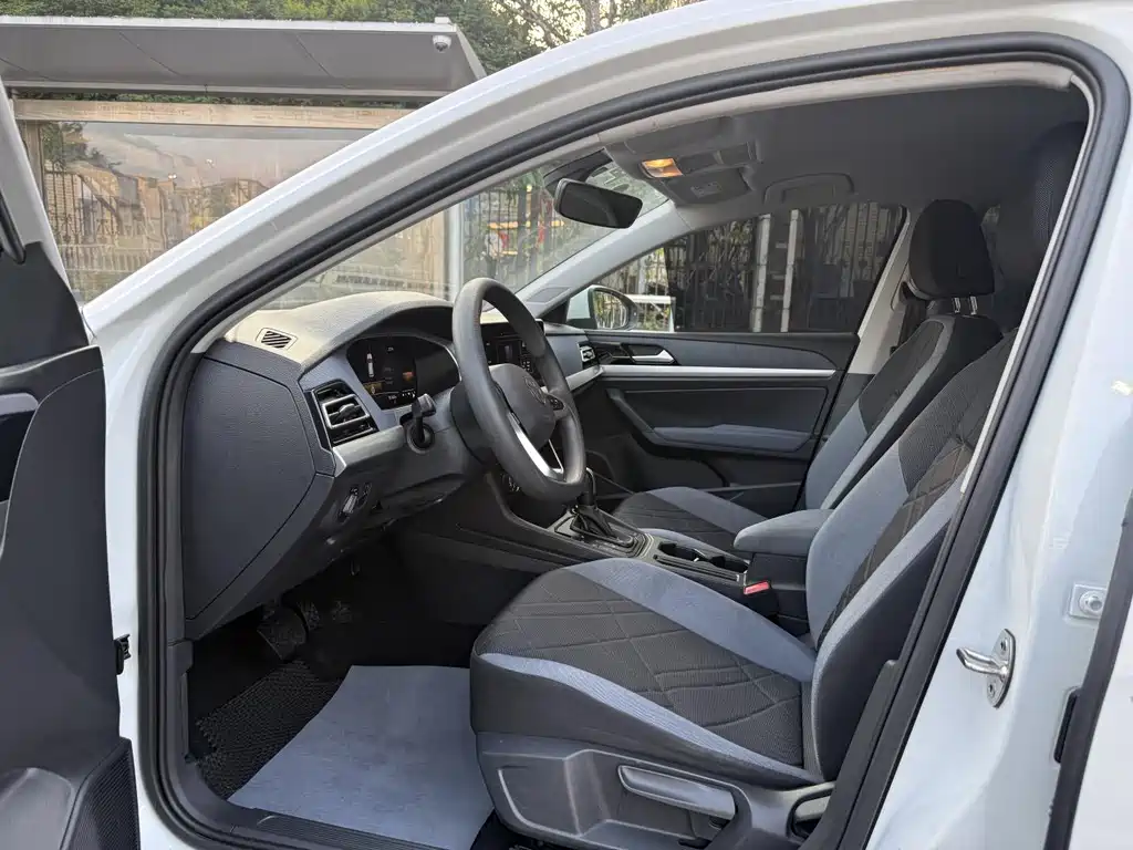 Volkswagen Lavida 2022
