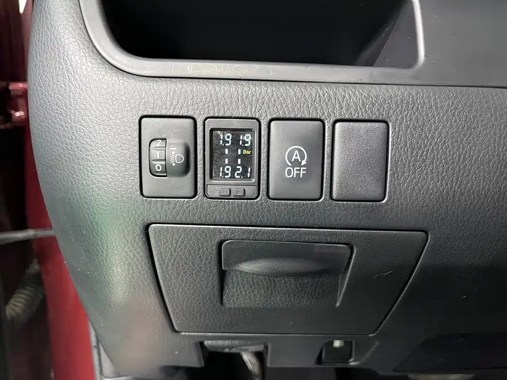 Toyota Highlander 2017 — фото 19