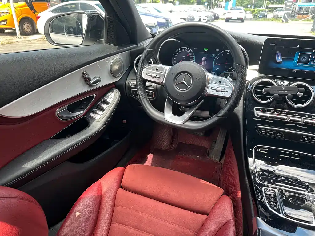 Mercedes-Benz C-Class 2020 — фото 13