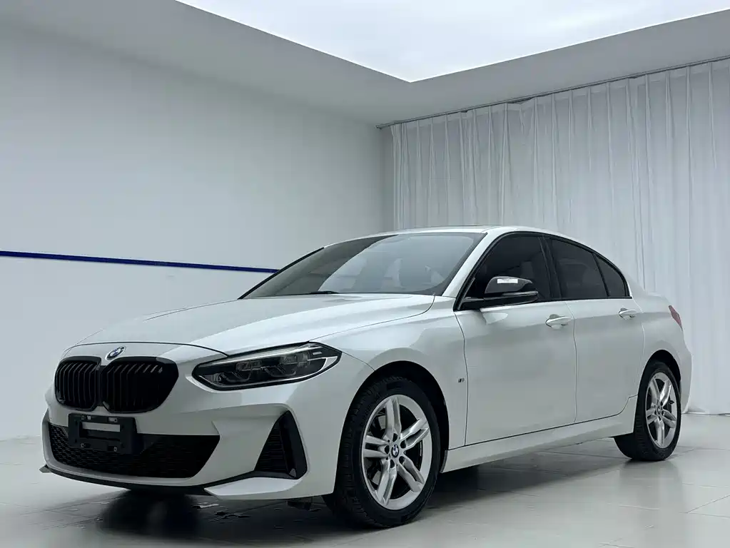BMW 1 Series 2022
