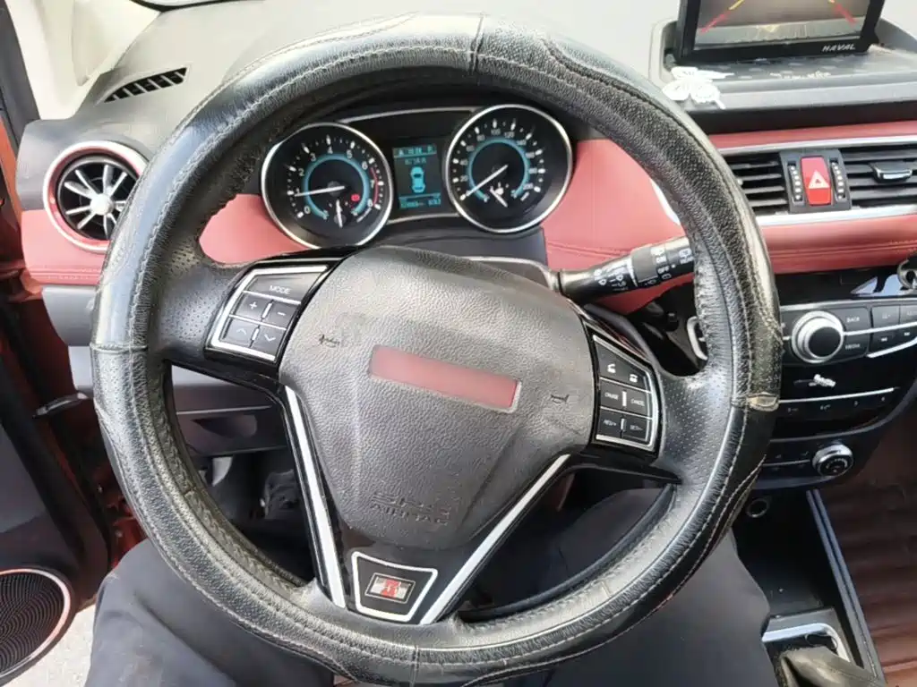 Haval H1 2015 — фото 11