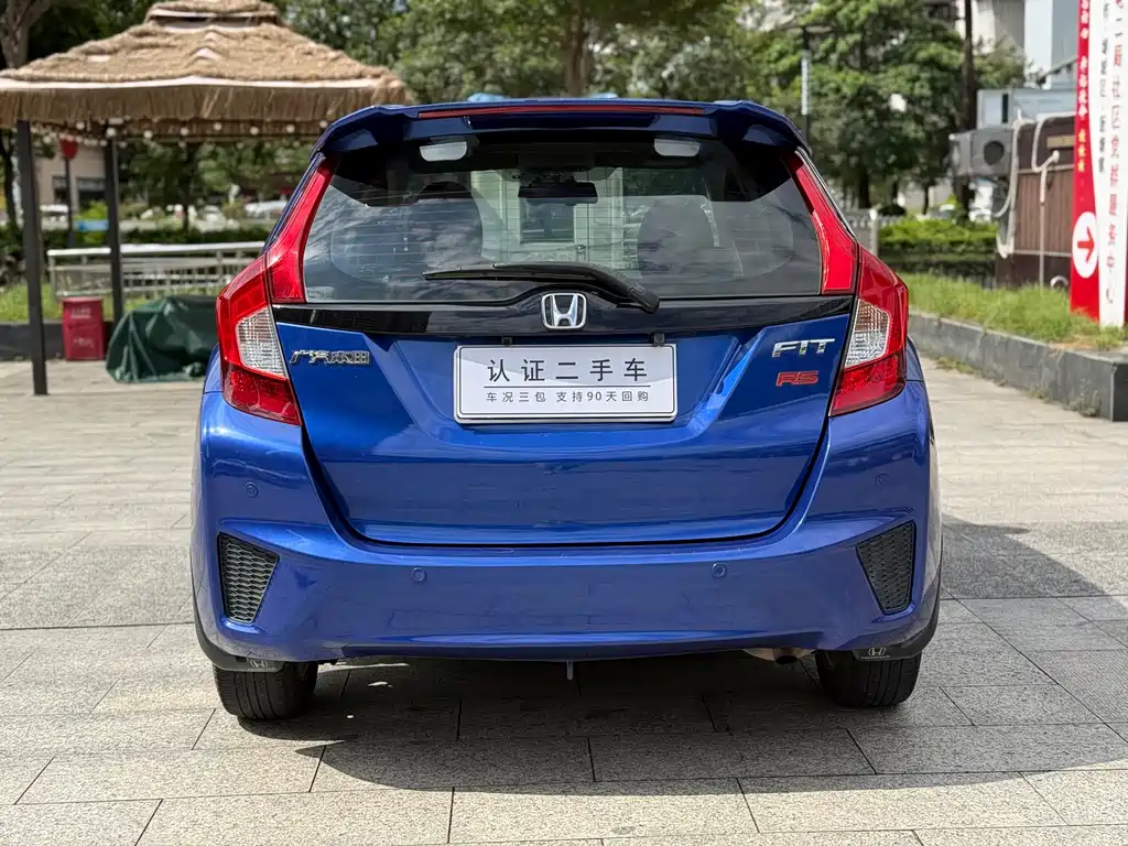 Honda Fit 2016 — фото 11