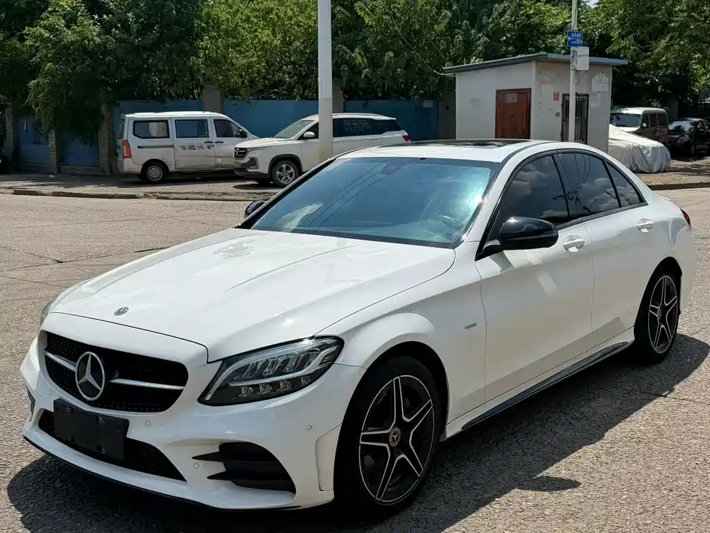 Mercedes-Benz C-Class 2021 — фото 1