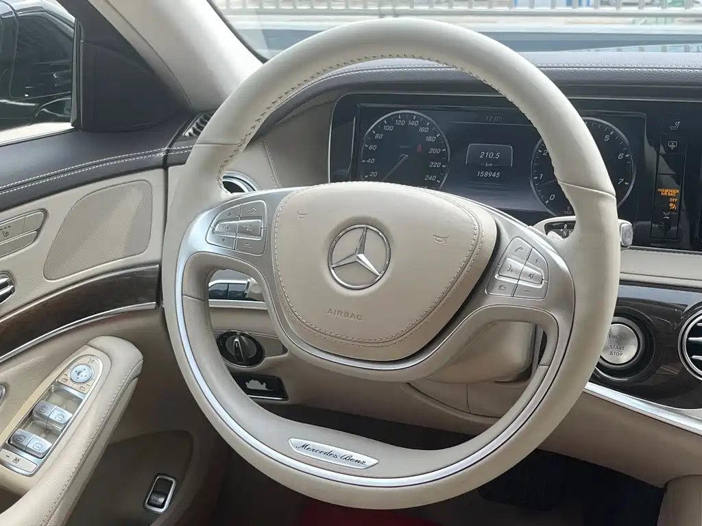 Mercedes-Benz S-Class 2015 — фото 12