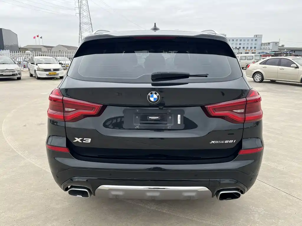 BMW X3 2019 — фото 27