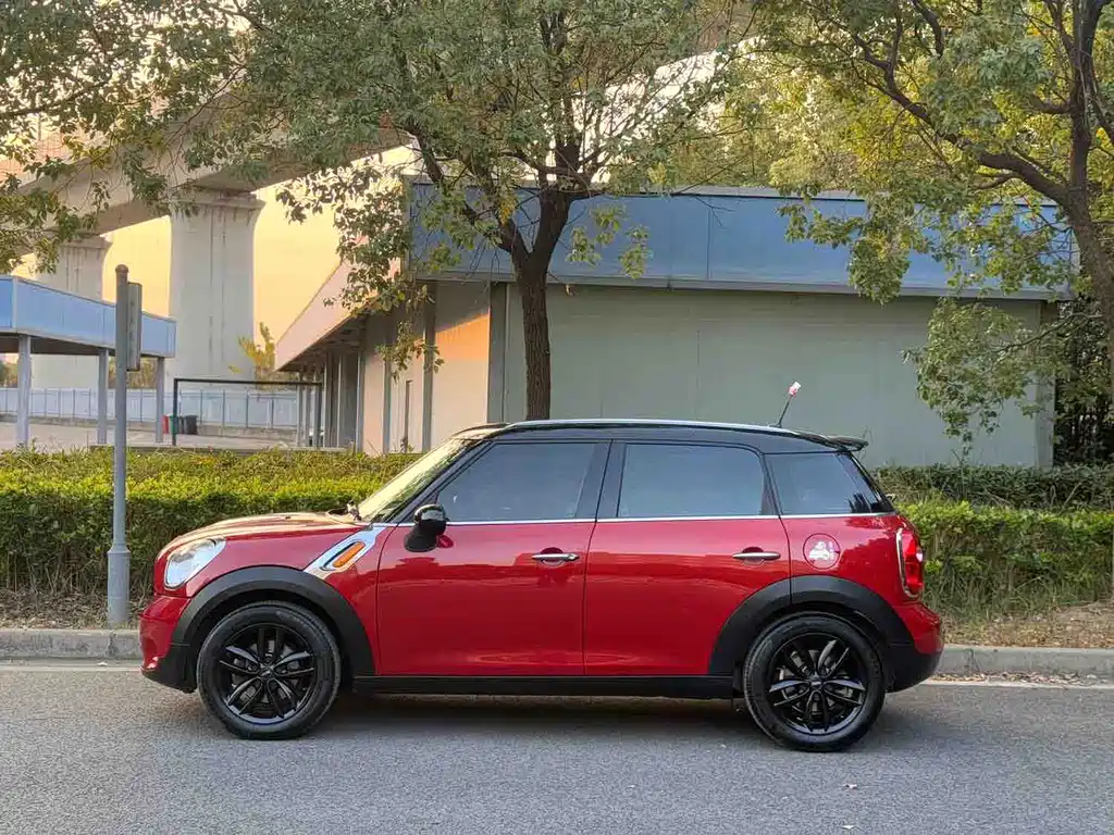 MINI Countryman 2016